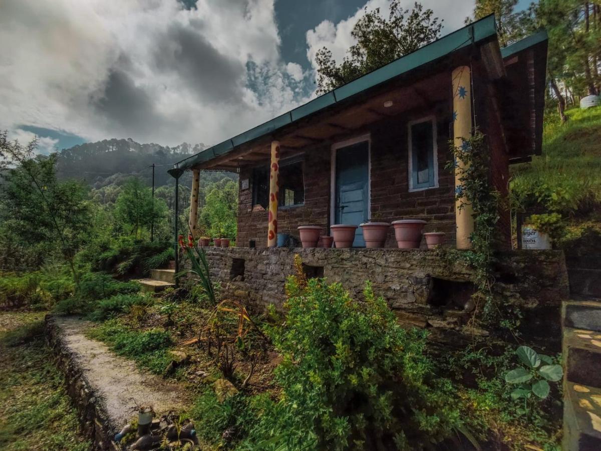 Zen Oaks Appartement Almora Buitenkant foto