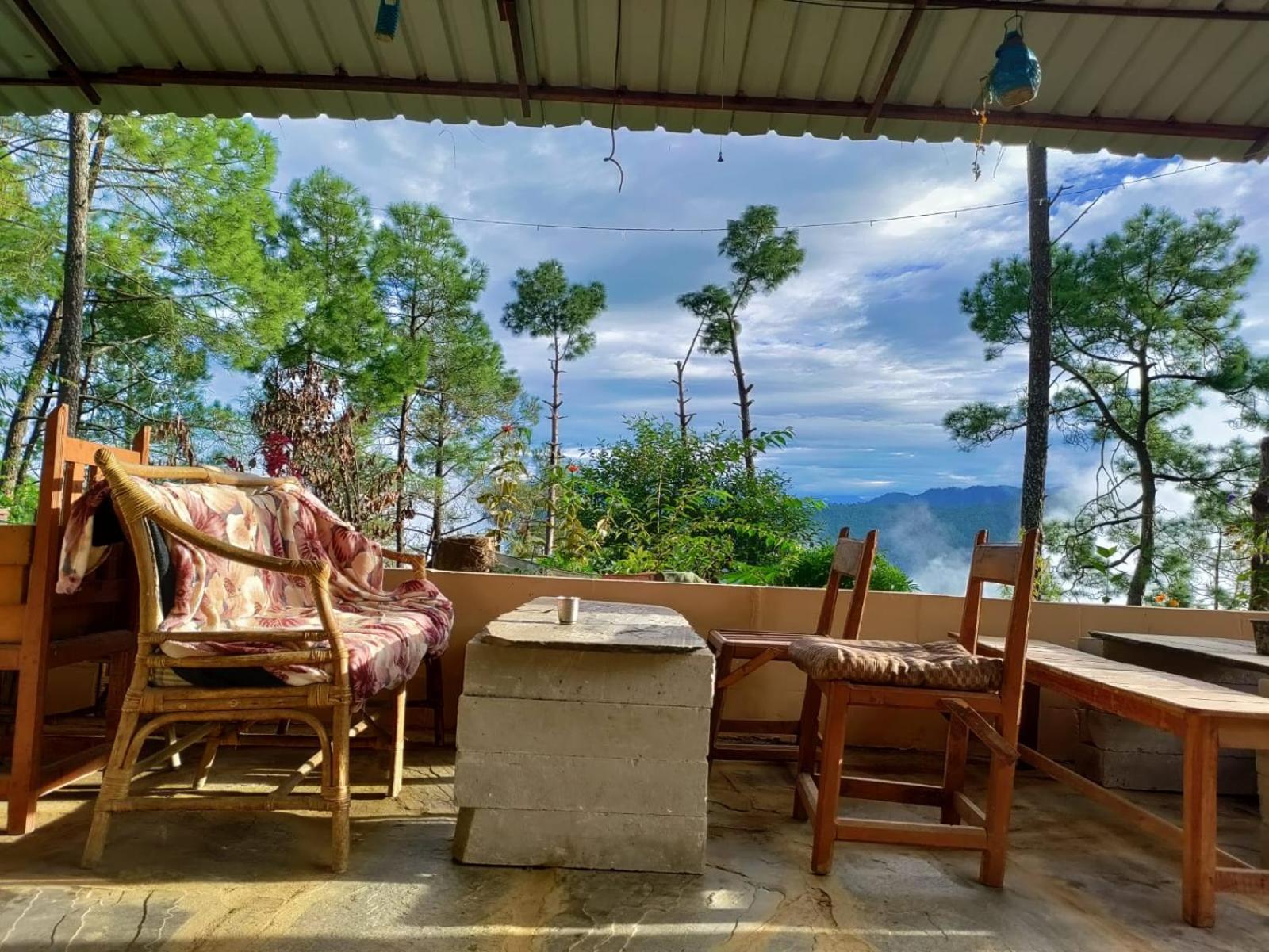 Zen Oaks Appartement Almora Buitenkant foto